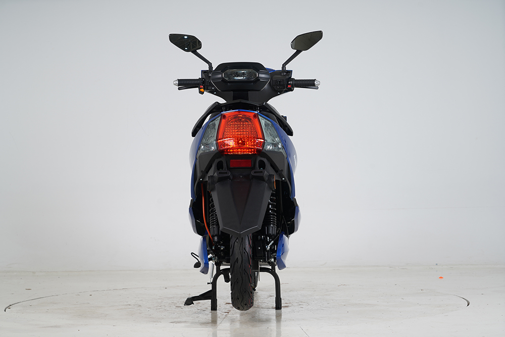 ZS Wholesale factory price electric motorbike scooter