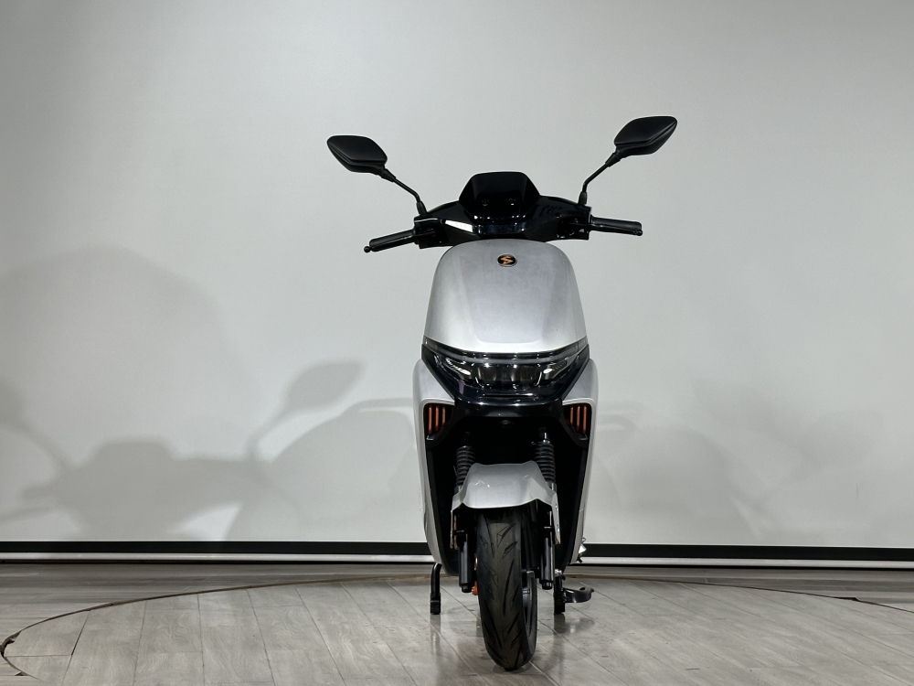 Nine Wholesale factory price electric motorcycle