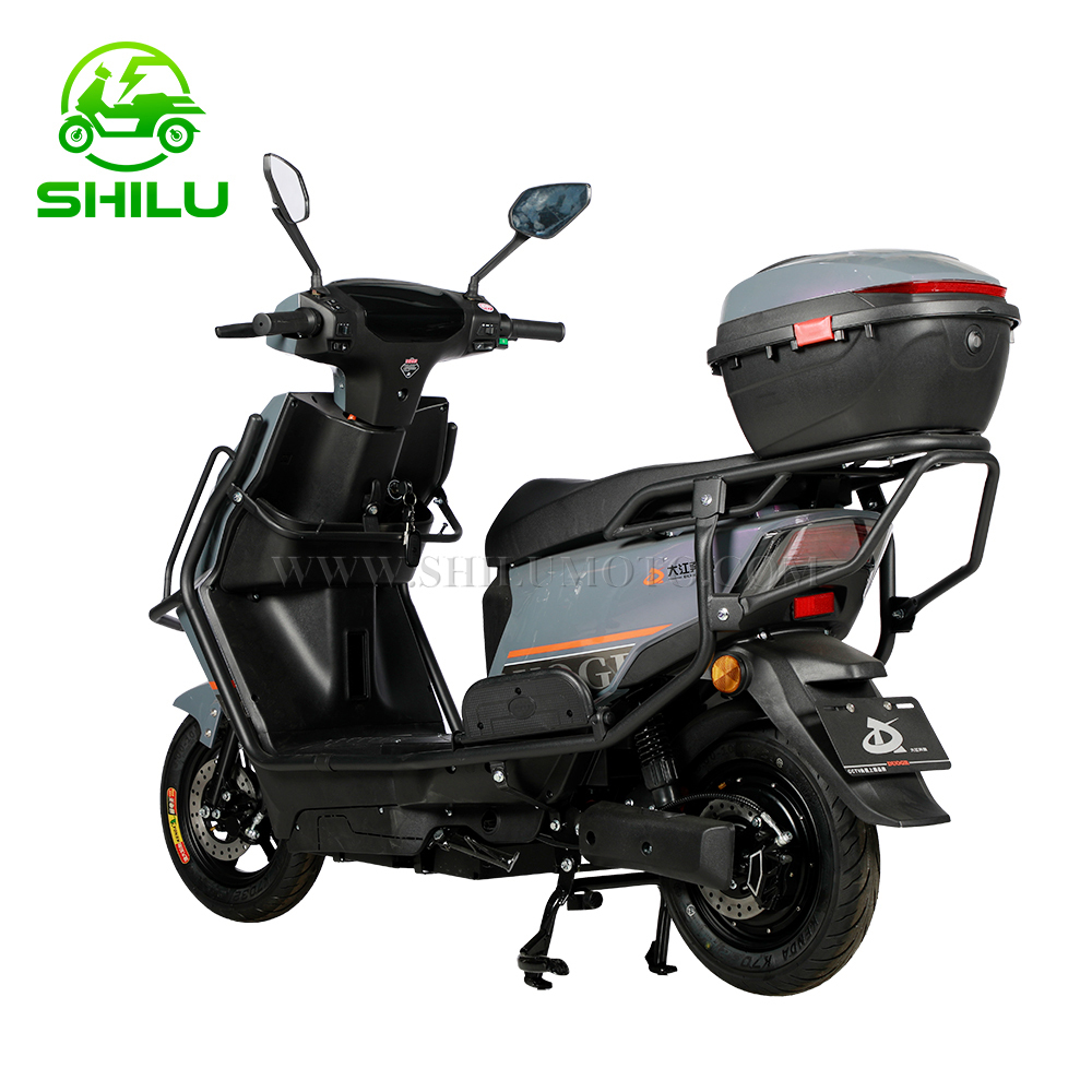 H8 Powerful moped electric scooter