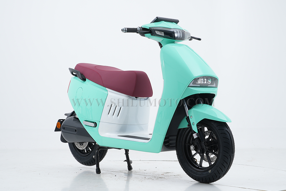 GOGO2 electric scooters