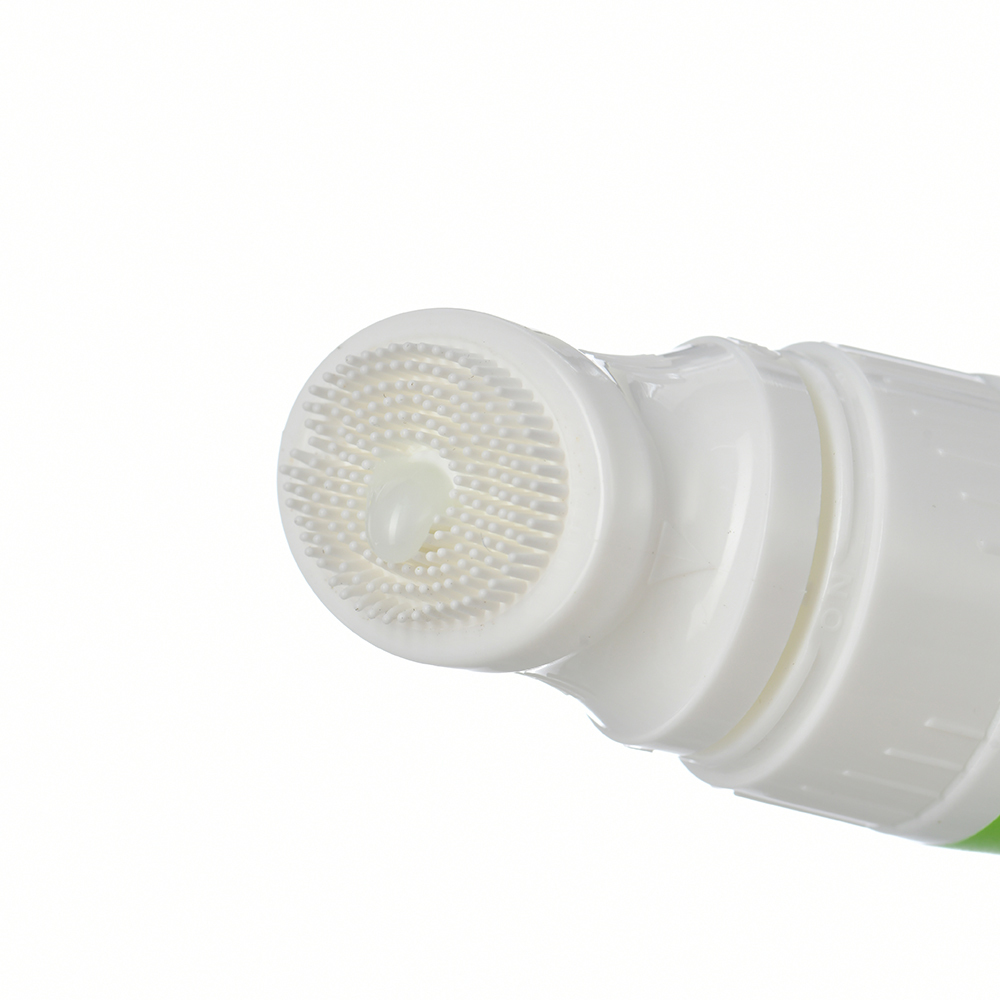 Deep Pore Cleansing Hydrating Rice Face Wash with Facial Cleansing Brush