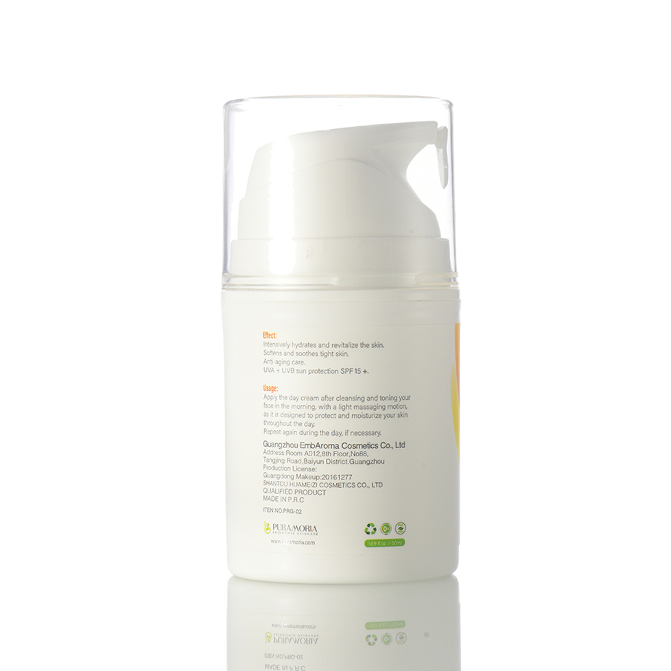 PURAMORIA Radiant Face Cream, demonstrating improved skin radiance and elasticity.