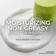 Graphic representing the high-quality manufacturing standards and stability of the PURAMORIA skincare formula.