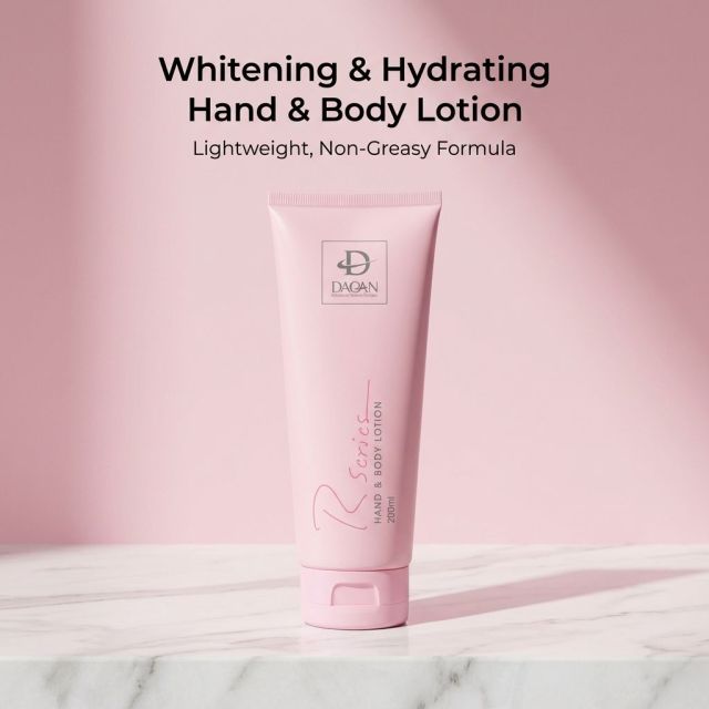 DAQAN complete skin care solution: deep hydration, easy absorption, and fragrant whitening effect.