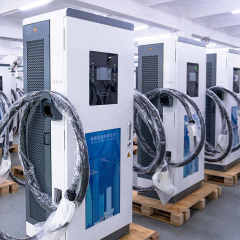 60KW 120KW Floor-Mounted Dual Gun EV Charging Station CCS CHAdeMO GB/T Plug DC Fast Charger for Commercial EV Charging Hongjiali