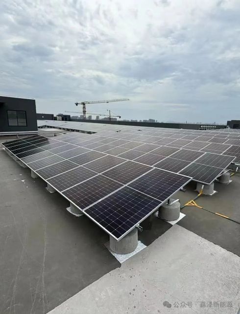 Yili Electronics 999.6 kWh Photovoltaic Power System for Factory Roof Solar Energy Solutions