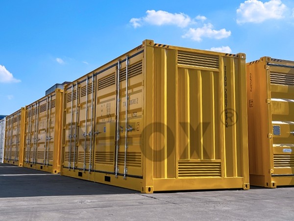 40 Foot Shipping Container with Side Doors High-Security Locking Mechanism for Cargo Storage and Transportation