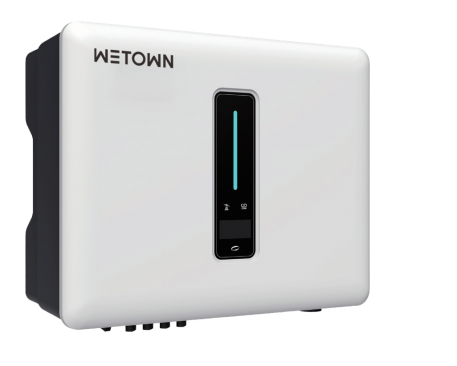 Three Phase Hybrid Inverter 98.2% Efficiency 135-750V Battery Voltage Range Residential Solar Storage Solution