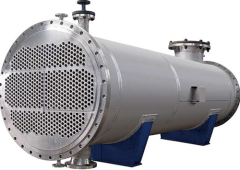 Double-Tube Sheet Heat Exchanger Anti-Leakage Design for Chemical and Food Industry Applications