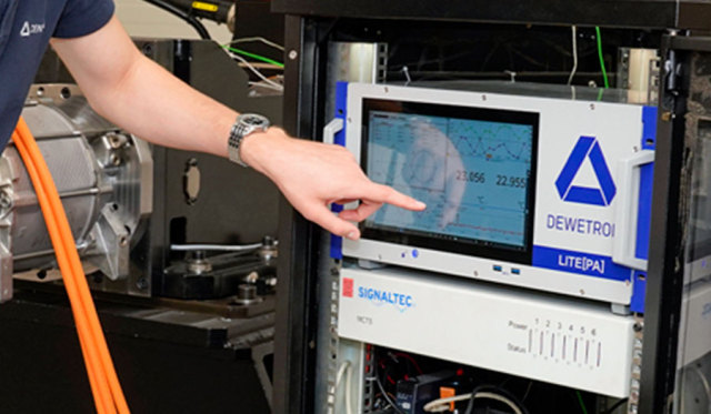 LITE[PA] High-Precision Power Analyzer 0.04% Accuracy Test Stand Integration DEWETRON