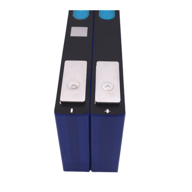 EVE 114.2Ah 3.73V LFP Prismatic Lithium Ion Battery Cell - High Rate Capability for Solar Energy Storage Systems