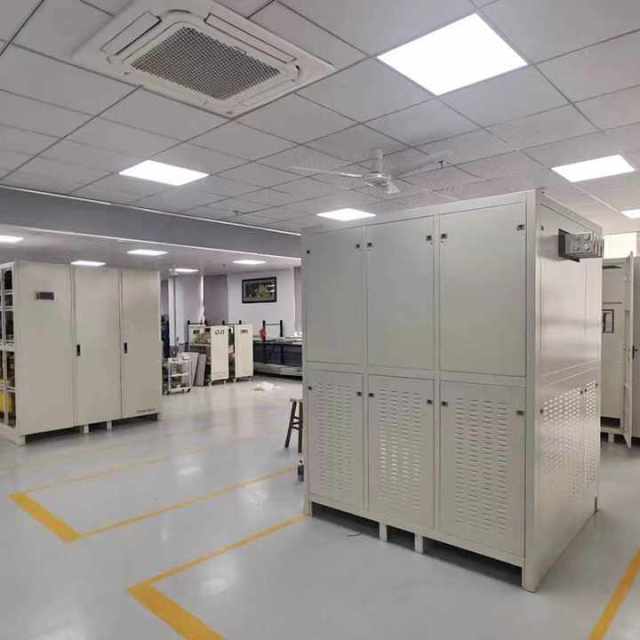 1200kva 960kw Contactless Regulators Three-Phase 380v High Efficiency Boost Converter for Data Centers and Financial Trading Systems Goter Power