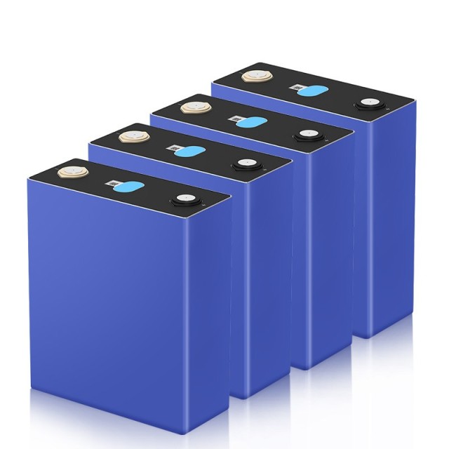 LFP Battery 3.2V Rechargeable Long Cycle Life for Solar Energy Storage and EV Applications