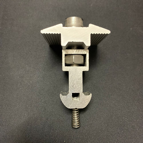 Mid Clamp for Roof Solar Mounting System High-Strength Aluminum Alloy Corrosion Resistant for PV Modules Installation FUYESEN