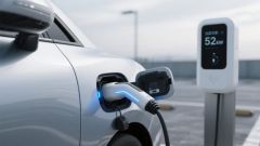 Ultra Charging System Fully Liquid-Cooled Flexible Charging & Discharging for EV Fast Charging and V2G Applications Enernova