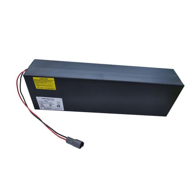 Waterproof 25.6V LiFePO4 Battery Pack 20Ah Solar Light Power Storage System for Outdoor Lighting NOVOXY