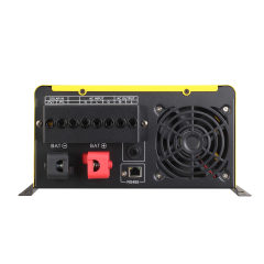 4KW Single Phase Solar Hybrid Inverter Off-Grid System with UPS Function 165-275VAC 220VDC MPPT IP65 Protection