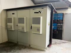 Industrial and Commercial Cabinet Type Energy Storage System High Integration Security IP54 Environmental Adaptability Rapid Deployment 90% Efficiency 1C Continuous Operation Multi Machine Connection