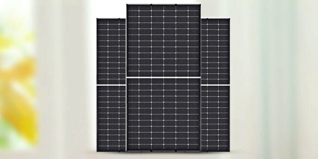 355Watt Super Power High Efficiency Mono Solar Panel High Rated Power Output Low Degradation Solar Energy Systems Yangtze