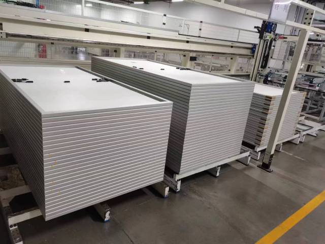 20kW On-Grid Solar System High Efficiency Customized Easy Installation Business Use