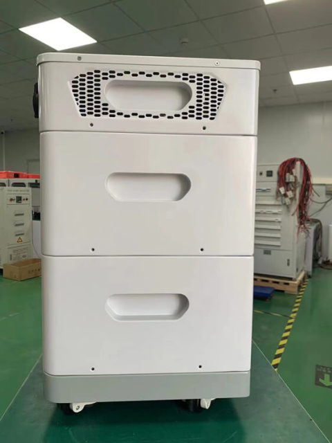 5KW 5KWh to 30KWh All-in-One Stackable Energy Storage System Integrated Inverter with LiFePO4 Battery for Off-Grid and UPS Applications