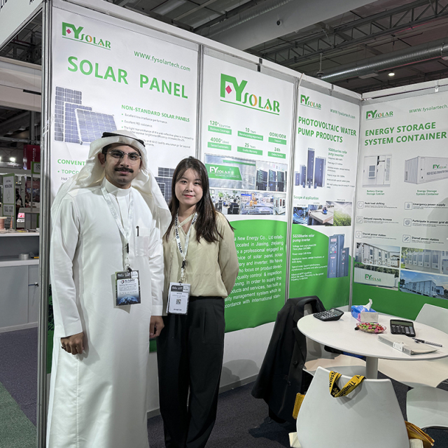 All in one 5lv (5.12kwh) Plug & Play, High PV Acceptance, Remote Monitoring, Smart Charge for Home and Commercial Energy Storage