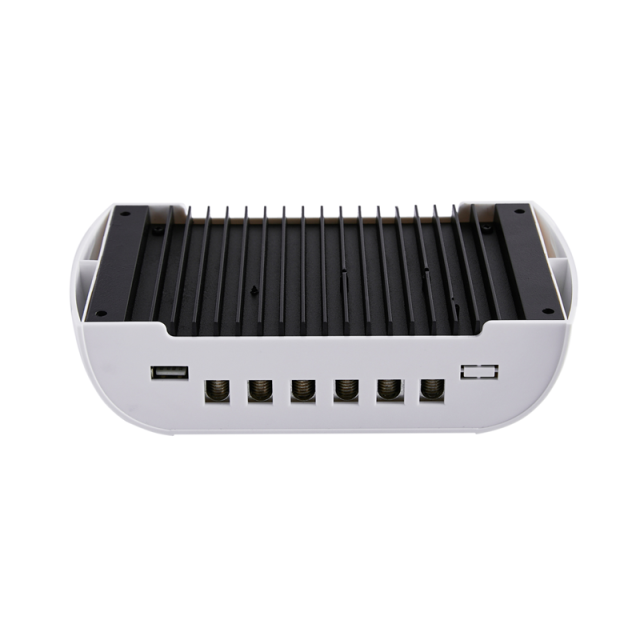 PWM Solar Charge Controller 12/24-10/20/30/40A Auto Voltage Detection for Off-Grid Solar Systems
