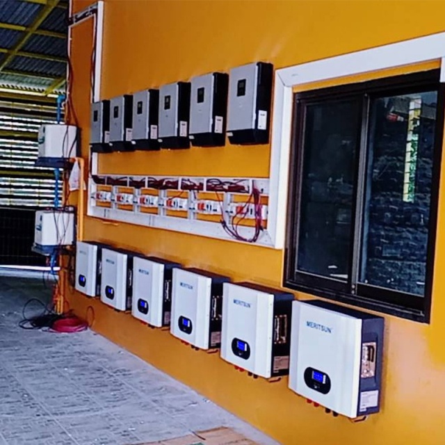 LiFePO4 Powerwall Battery 48V 200Ah 10kWh for Hybrid Off-Grid Solar Systems MeritSun
