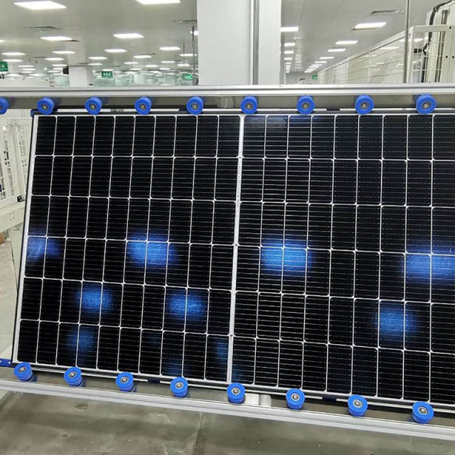 Solar Roof Tiles 380W Mono PERC Half-Cut Cell Black Frame for Residential PV Systems