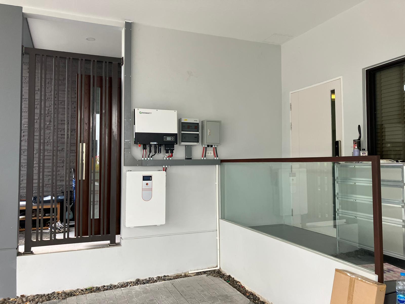 LEMAX 5kWh Wall-Mounted Lithium Battery LiFePO4 High Efficiency Home Energy Storage System