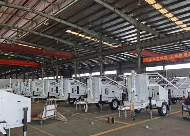 Gasoline Solar Hybrid Mobile CCTV System 3x460W Mono Solar Panel 6x200Ah Battery Off-grid Surveillance Trailer for Outdoor Security Monitoring