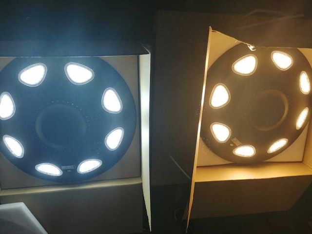 Outdoor Round Solar Street Light 50W UFO Flood Light with Pole Aluminum 6000 Lumens Lithium Battery Garden Lighting