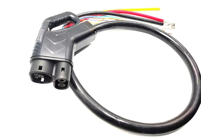 CCS 2 Plug 200A IP55 Waterproof DC Fast Charging Cable for EV/PHEV CCS2 Charging Stations Sailtran