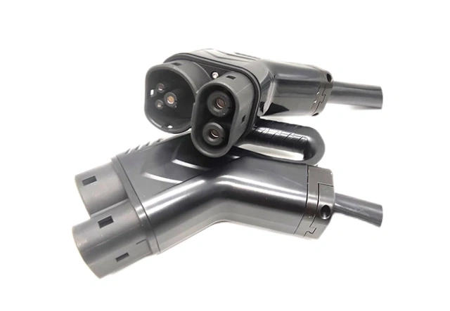 CCS 2 Plug 200A IP55 Waterproof DC Fast Charging Cable for EV/PHEV CCS2 Charging Stations Sailtran