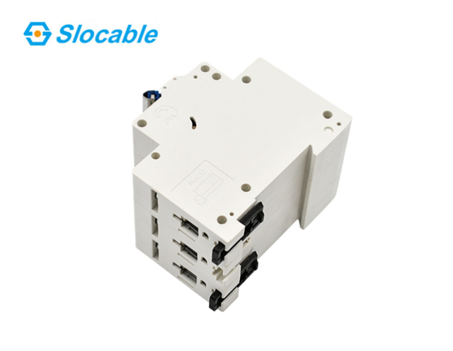 DC Circuit Breaker 3 Pole 750V 63A Thermal Magnetic Trip Solar PV and Energy Storage Systems Slocable
