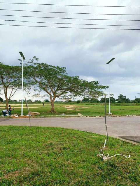 Solar Street Light 30W-400W Integrated All-in-One Solar Lighting for Outdoor, Rural Park and Engineering Road Lighting