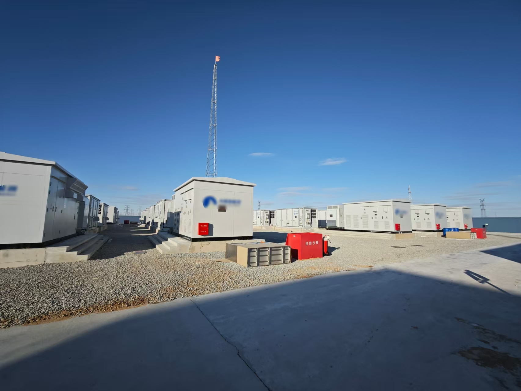 Generation-Grid Interface ESS 100MW/200MWh Liquid-Cooled LFP Containerized Energy Storage for Grid-Scale Peak Shaving and Frequency Regulation