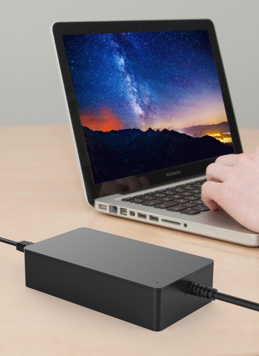 120W Universal Notebook Charger