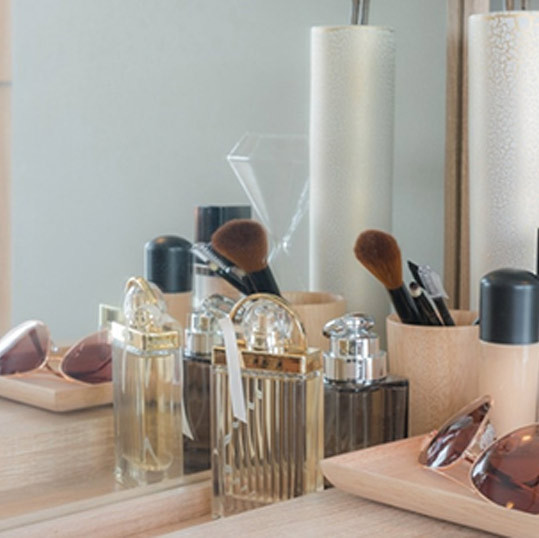 BEAUTY COSMETICS
