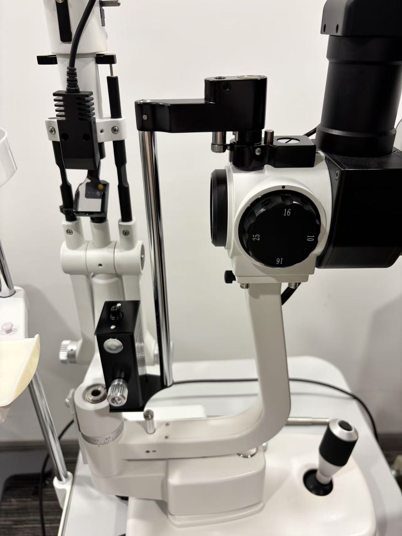 R Type Applanation Tonometer Intraocular Pressure Measurement YZ30 Goldman Tonometer for Slit Lamp ophthalmology equipment