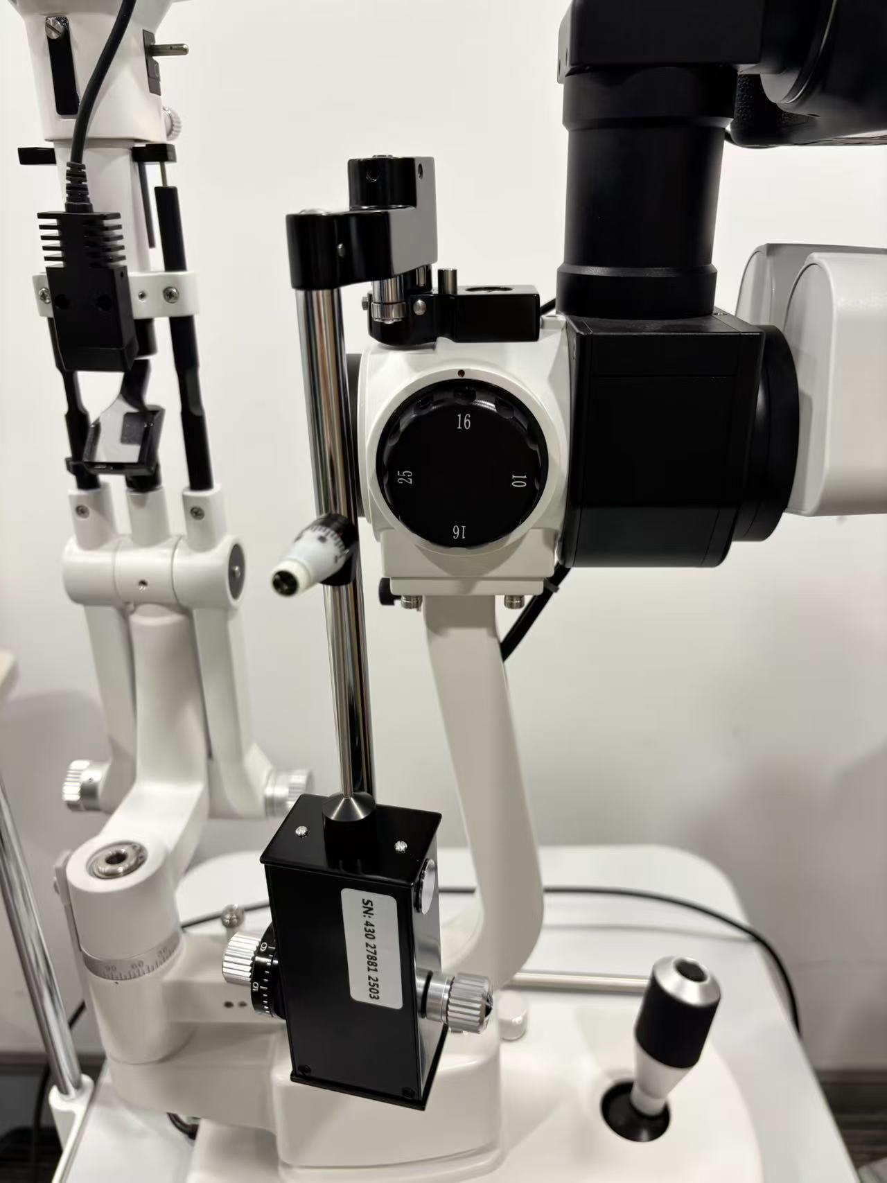 R Type Applanation Tonometer Intraocular Pressure Measurement YZ30 Goldman Tonometer for Slit Lamp ophthalmology equipment