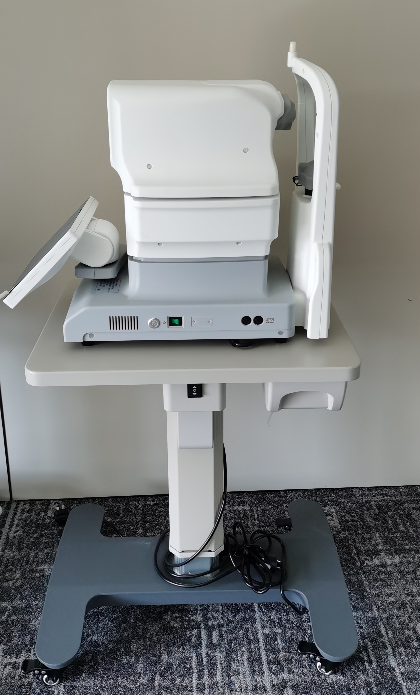 Auto Fundus Camera Kestrel 3100m  Non-mydriatic Fundus Camera China Ophthalmic Auto Digital Eye Fundus Retinal Camera with Built-in Computer