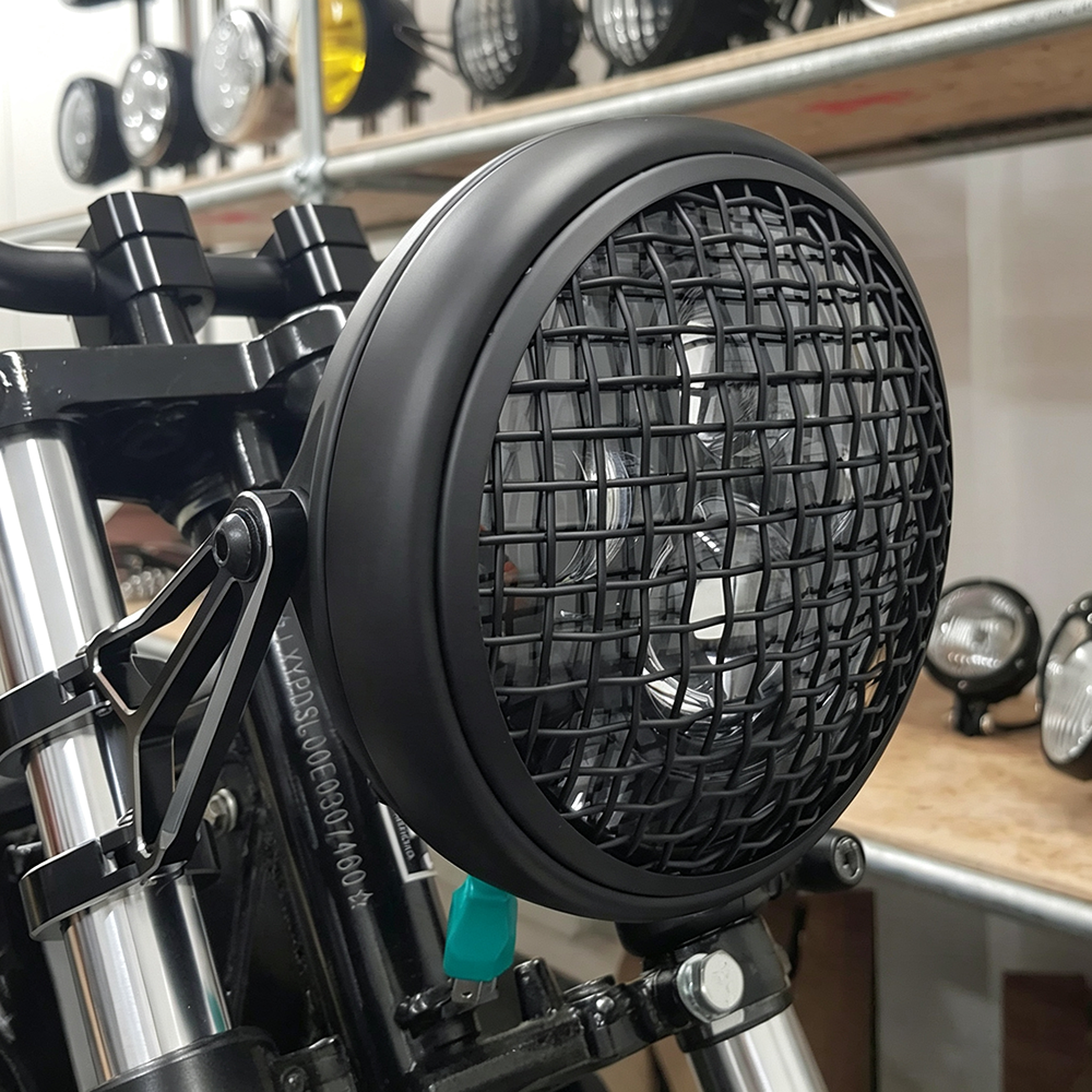 Retro 7.6" LED Cafe Racer Headlight with Metal Grill High Low Beam H4 Round Motorcycle Headlamp