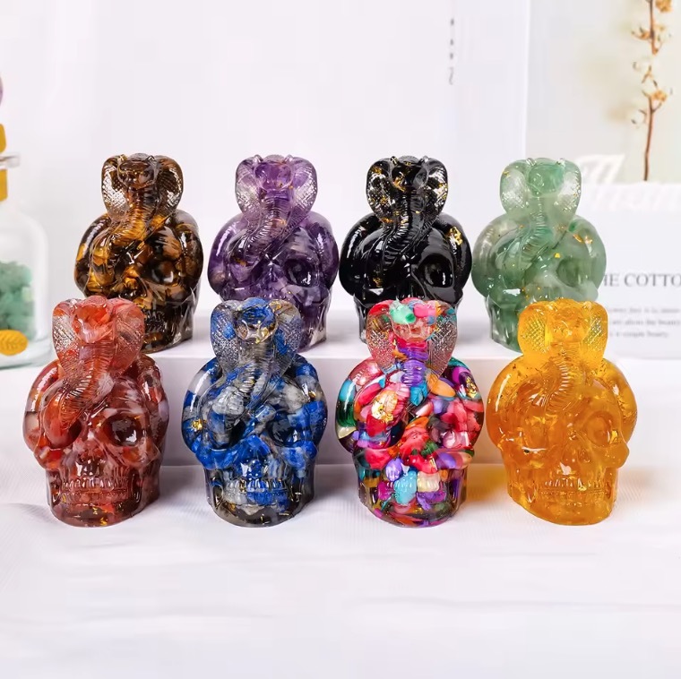 1PC Natural Crystal Gravel Skull Snake Statue Dropper Resin Reiki Stone Easter Gift Fengshui Sculpture Room Home Decoration