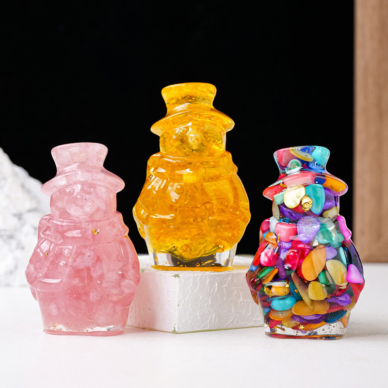 Natural Crystal Resin Macadam Stone Cute Cartoon Santa Claus Image Decor Home  Decor Holiday Gift
