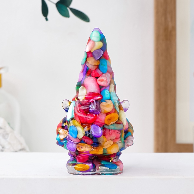 Natural crystal gravel dripping glue goblin elf resin faceless doll dwarf ornaments
