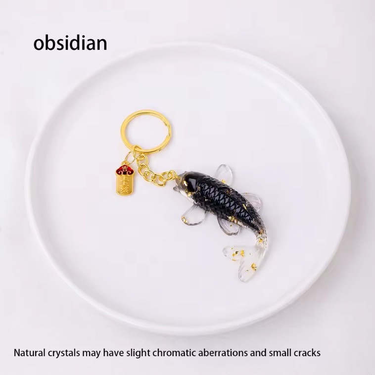 Natural Crystal Macadam Gumming Resin Cute Little Koi Fish Animal Shape Creative Design Keychain Household Supplies Decorate