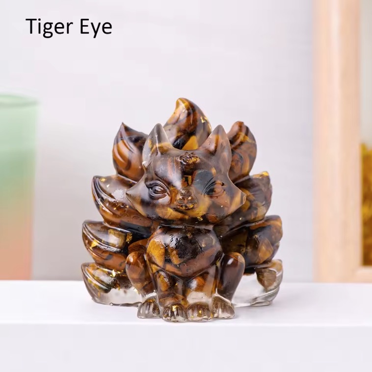 Natural Crystal Crushed Stone Epoxy Resin Nine Tailed Fox Meditation Gift Home Decor DIY Magic Witch Animal Image