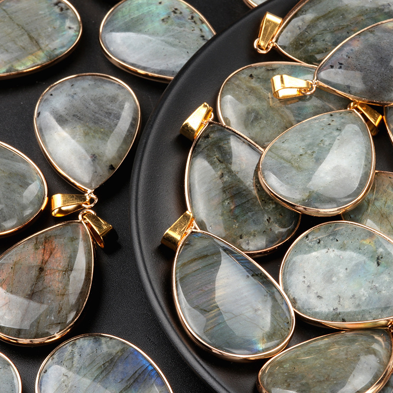 Labradorite teardrop pendant with copper bezel Gray moonlight semi-precious stone teardrop necklace