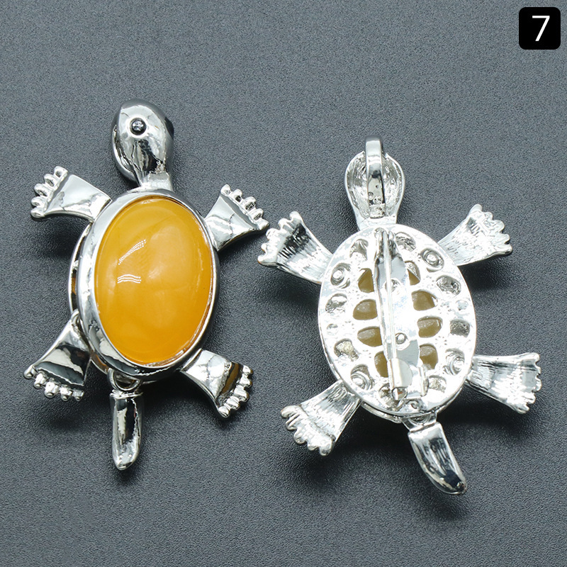 Small turtle brooch pendant natural crystal stone alloy inlaid gemstone pendant necklace accessories